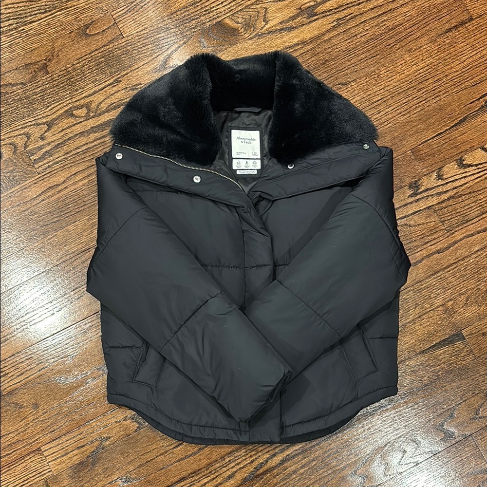 Abercrombie & Fitch Black mini puffer Bomber Jacket